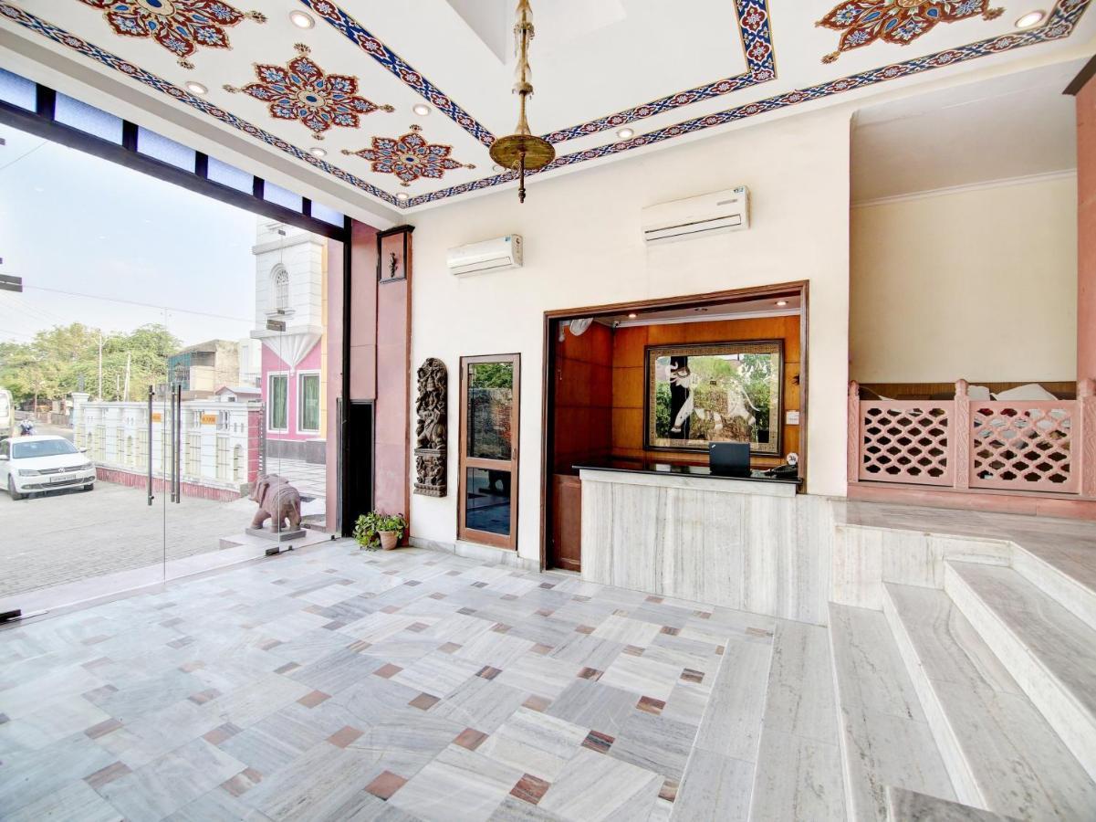 אגרה Capital O 31045 The Taj Residency- A Heritage Hotel מראה חיצוני תמונה