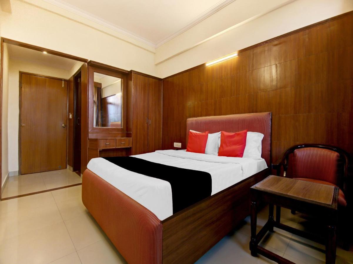 אגרה Capital O 31045 The Taj Residency- A Heritage Hotel מראה חיצוני תמונה