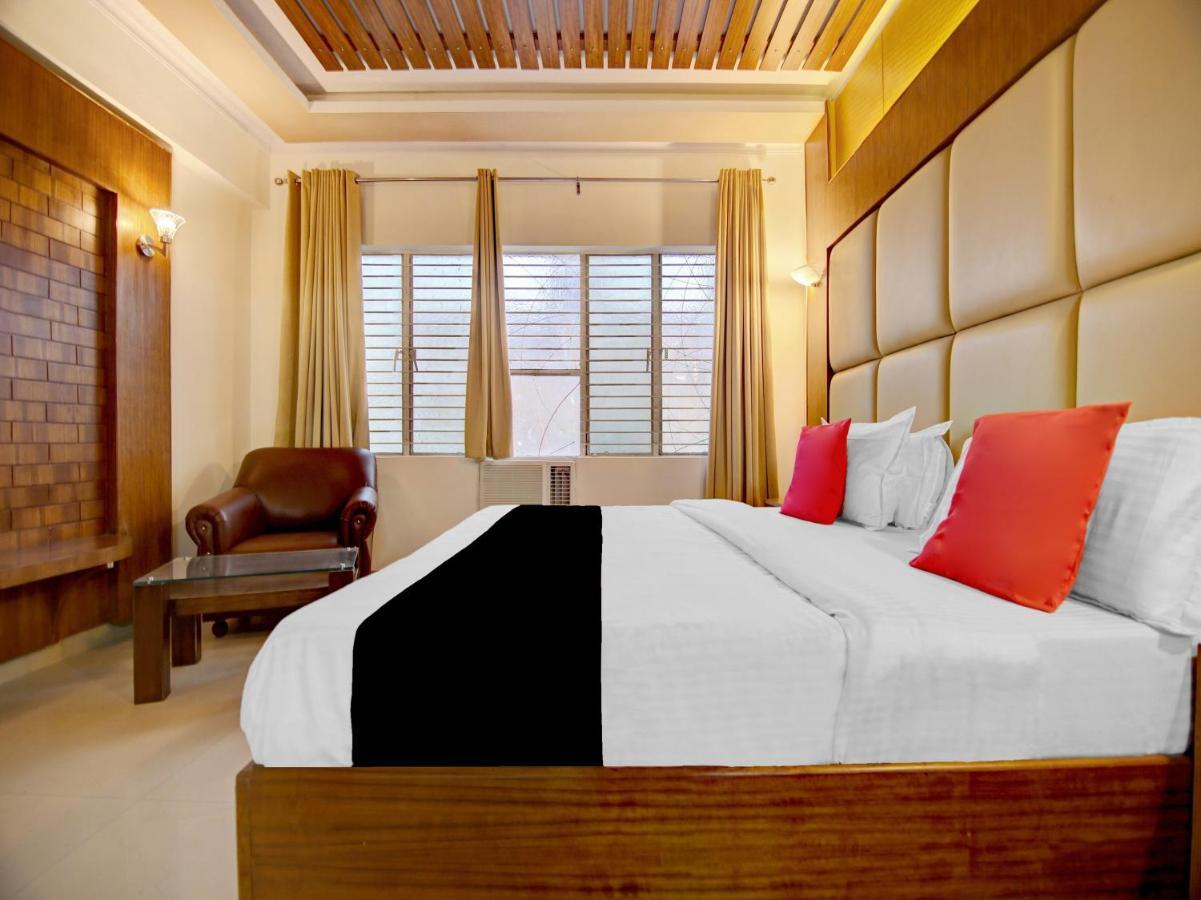 אגרה Capital O 31045 The Taj Residency- A Heritage Hotel מראה חיצוני תמונה