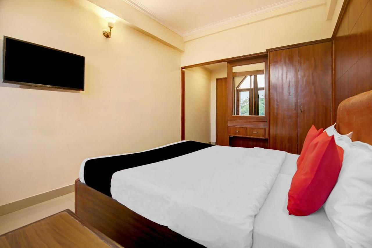 אגרה Capital O 31045 The Taj Residency- A Heritage Hotel מראה חיצוני תמונה